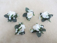 Rose Buds & Baby’s Breath Set – Buttonholes