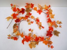 6′ Autumn Maple Leaf Garland