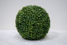 32cm Euonymus Ball